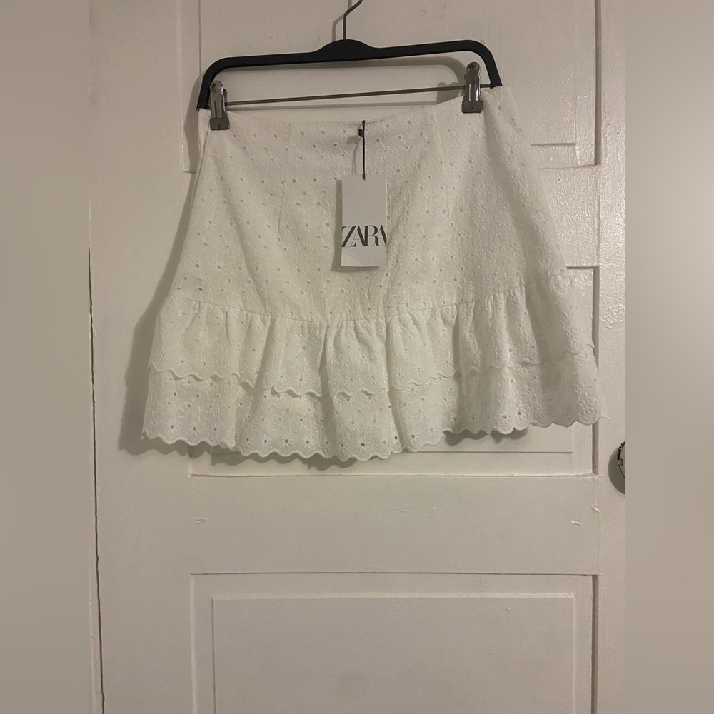 Zara high waisted mini skirt